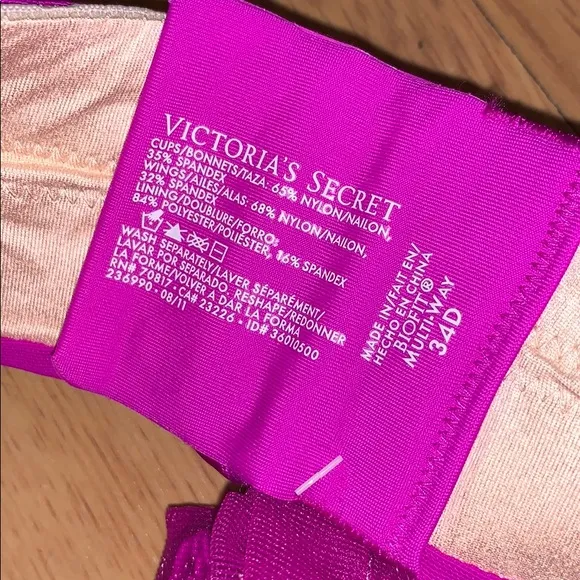 NWT Victoria's Secret BIOFit 7-Way Bra
