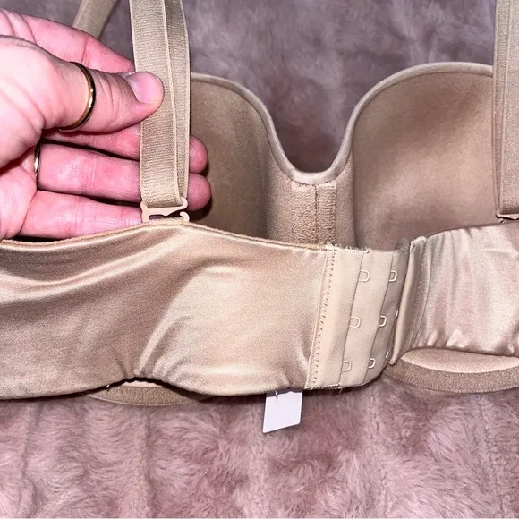NWT! Victoria’s Secret Body by Victoria Multiway/Multi-Option Lightly Lined Bra