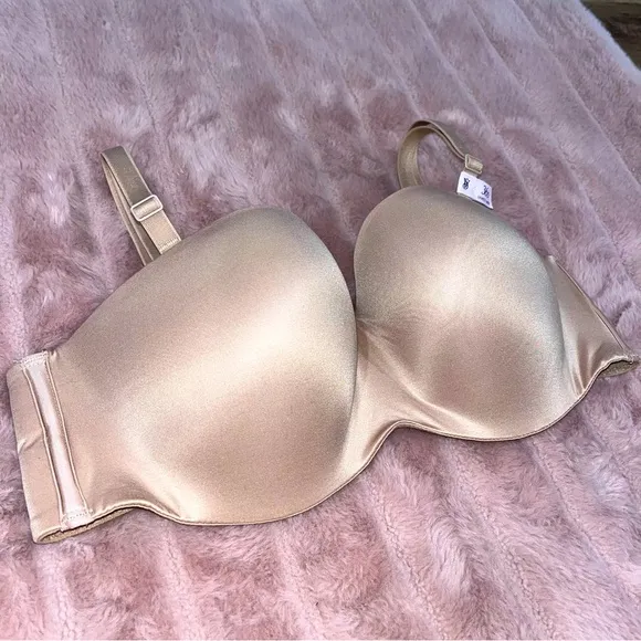 NWT! Victoria’s Secret Body by Victoria Multiway/Multi-Option Lightly Lined Bra