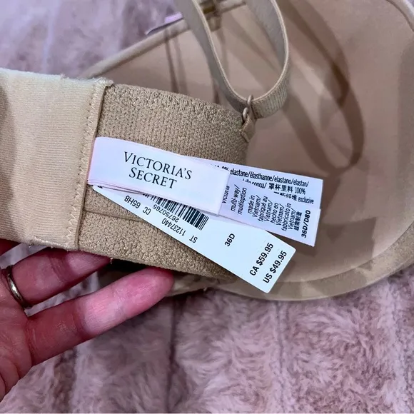 NWT! Victoria’s Secret Body by Victoria Multiway/Multi-Option Lightly Lined Bra