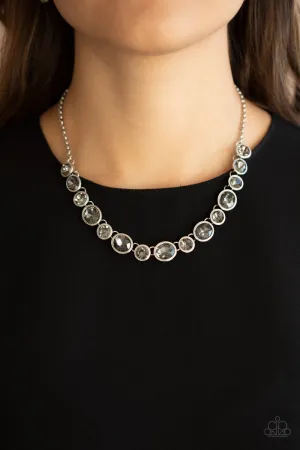 Paparazzi Girls Gotta Glow Necklace Silver