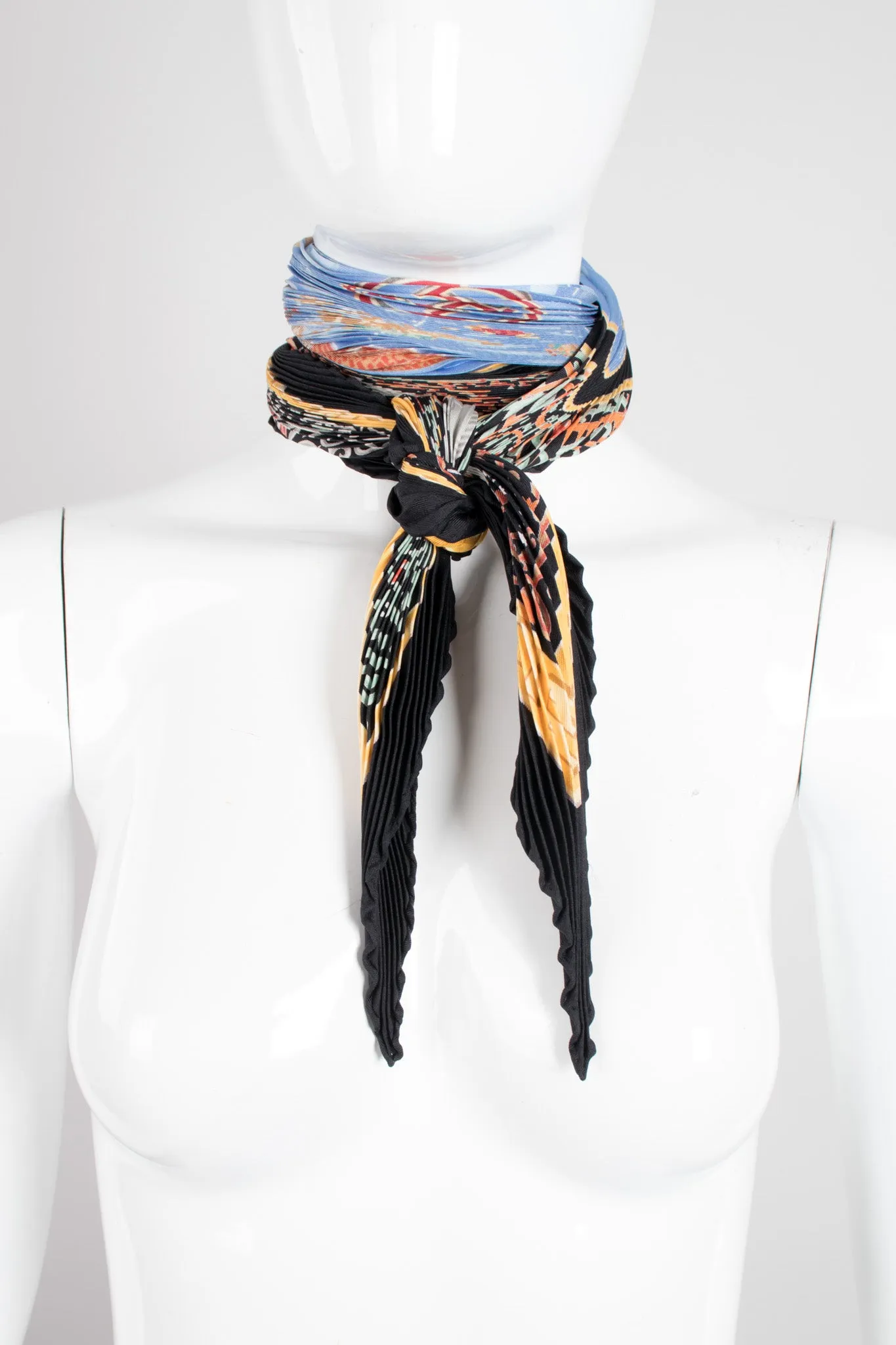 Pleated Online Map Print Scarf