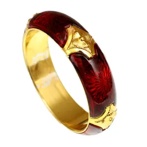 Red Glossy Sunburst Bangle Bracelet