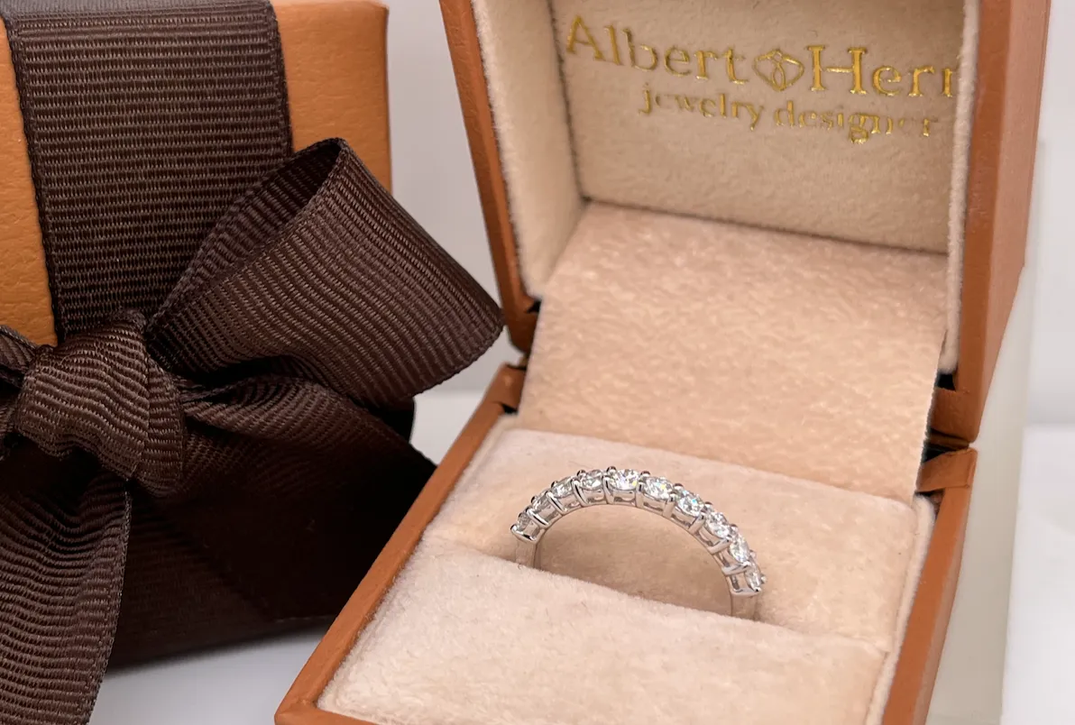 Ring 18kt White Gold Half 10 Diamond Band 0.74 carats