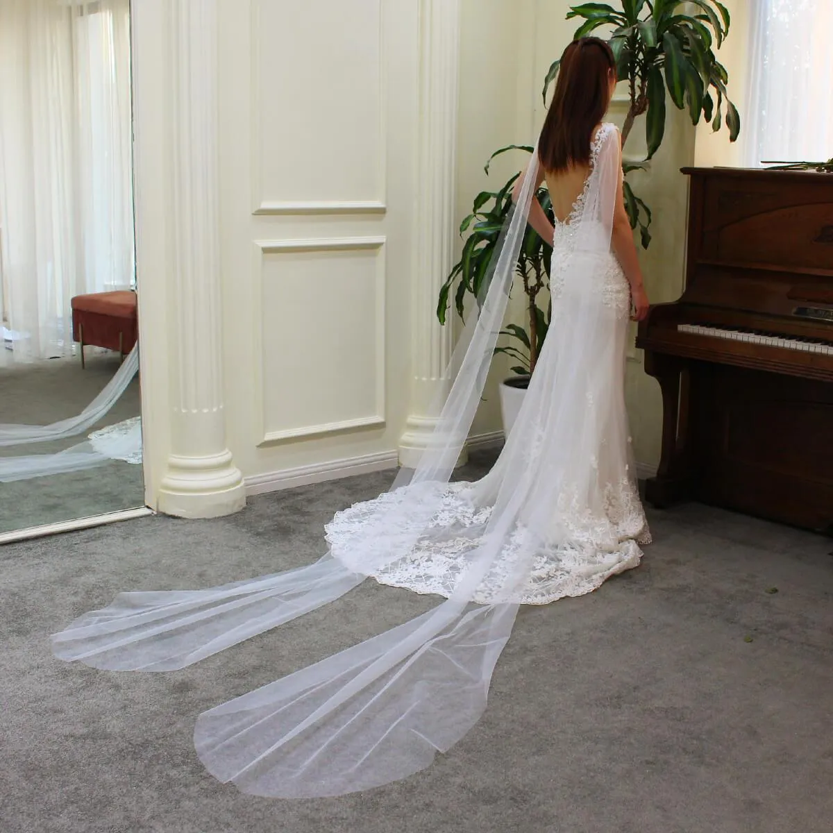 Roycebridal Simple Watteau Veil Set Viniodress V691