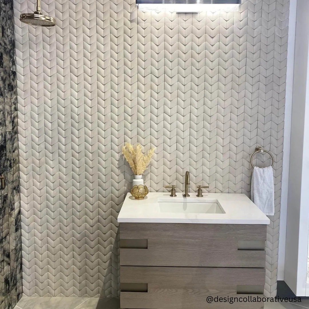 SANDSTONE MINT, PARAGON CHEVRON