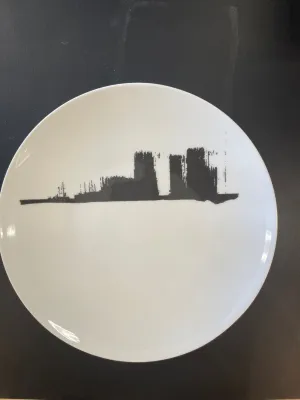 Set of 4 White dinner plate with black Design #11