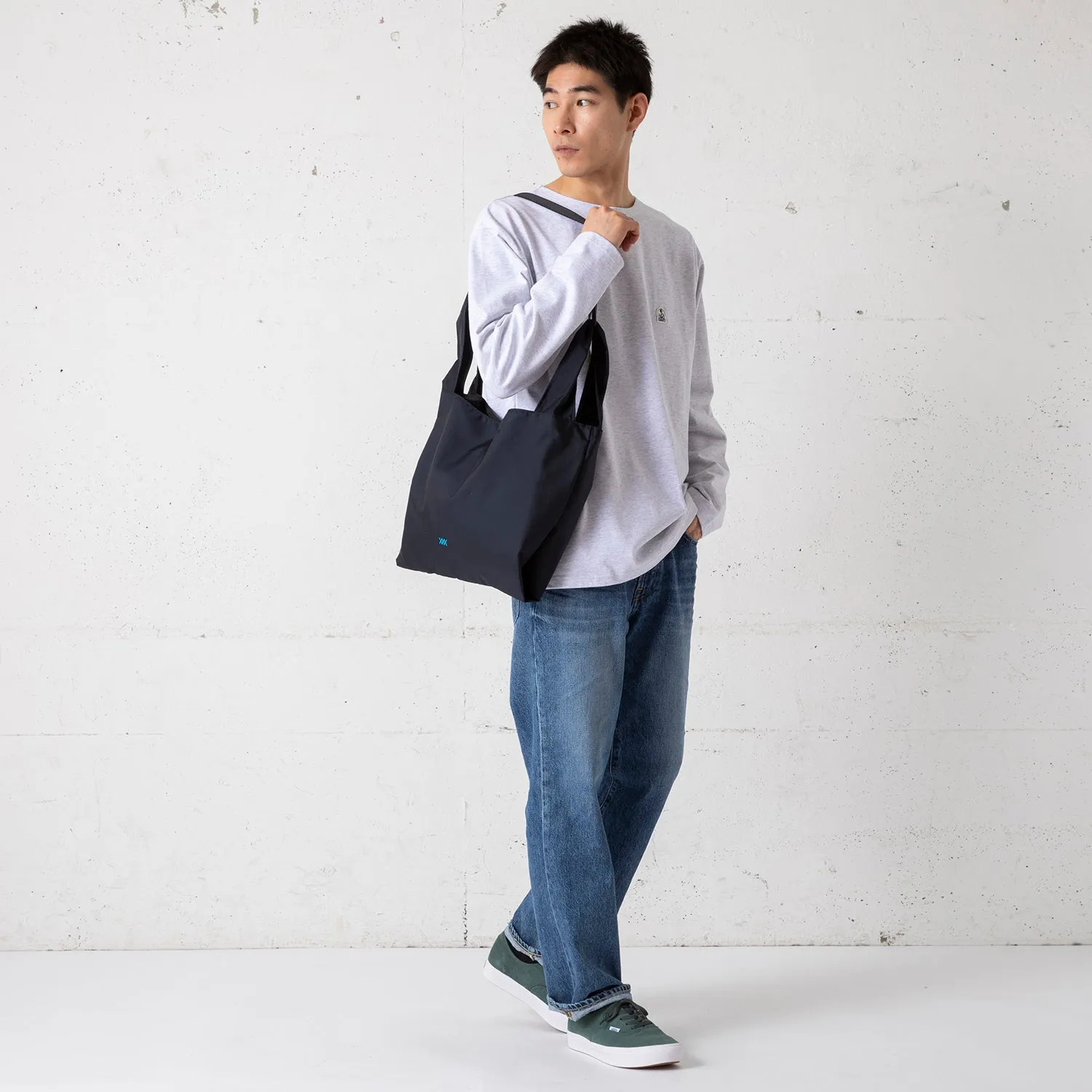 SiiLo | シーロ　Deep Blue Shikiri Marche Bag