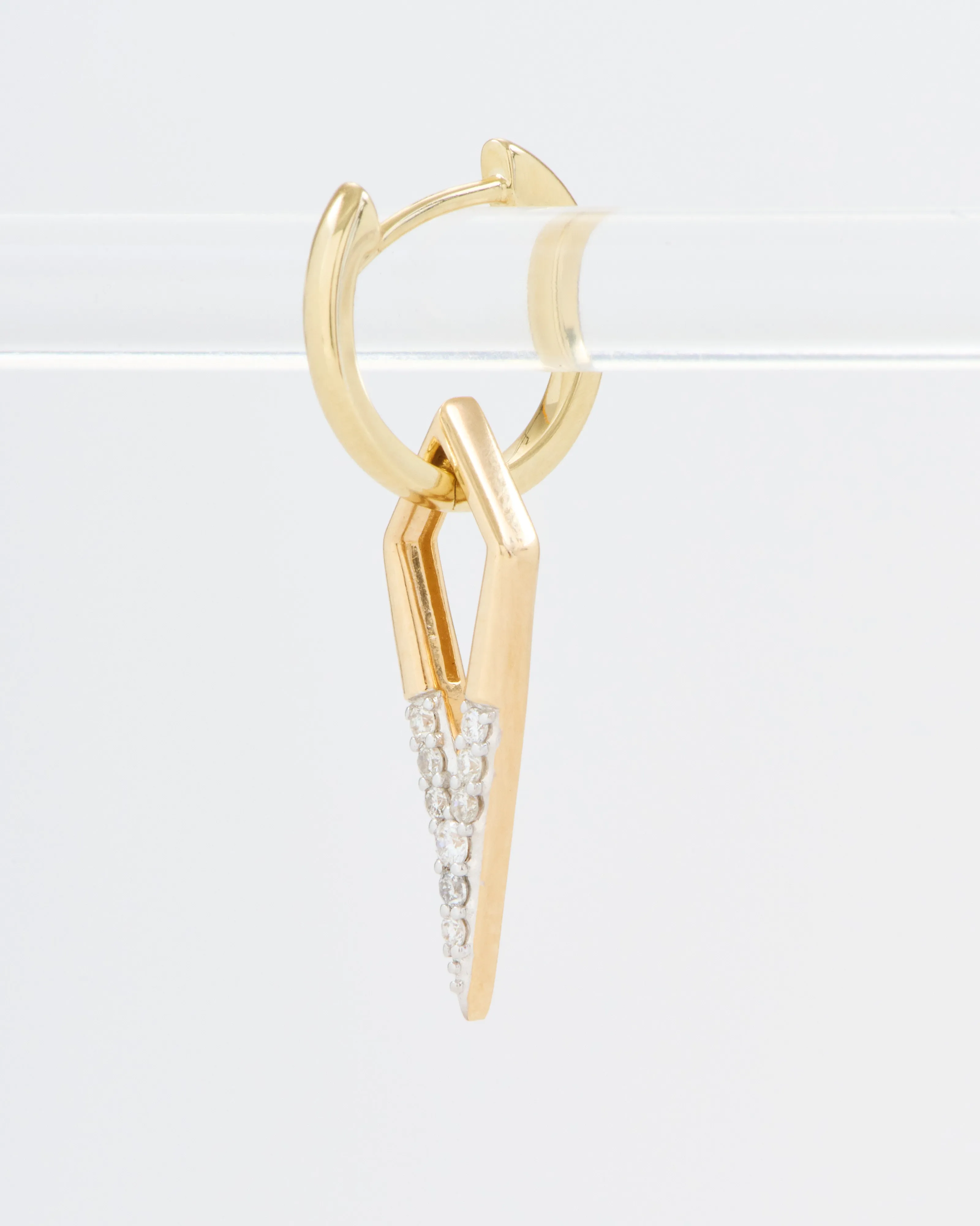 single classic open dagger charm - gold/diamonds