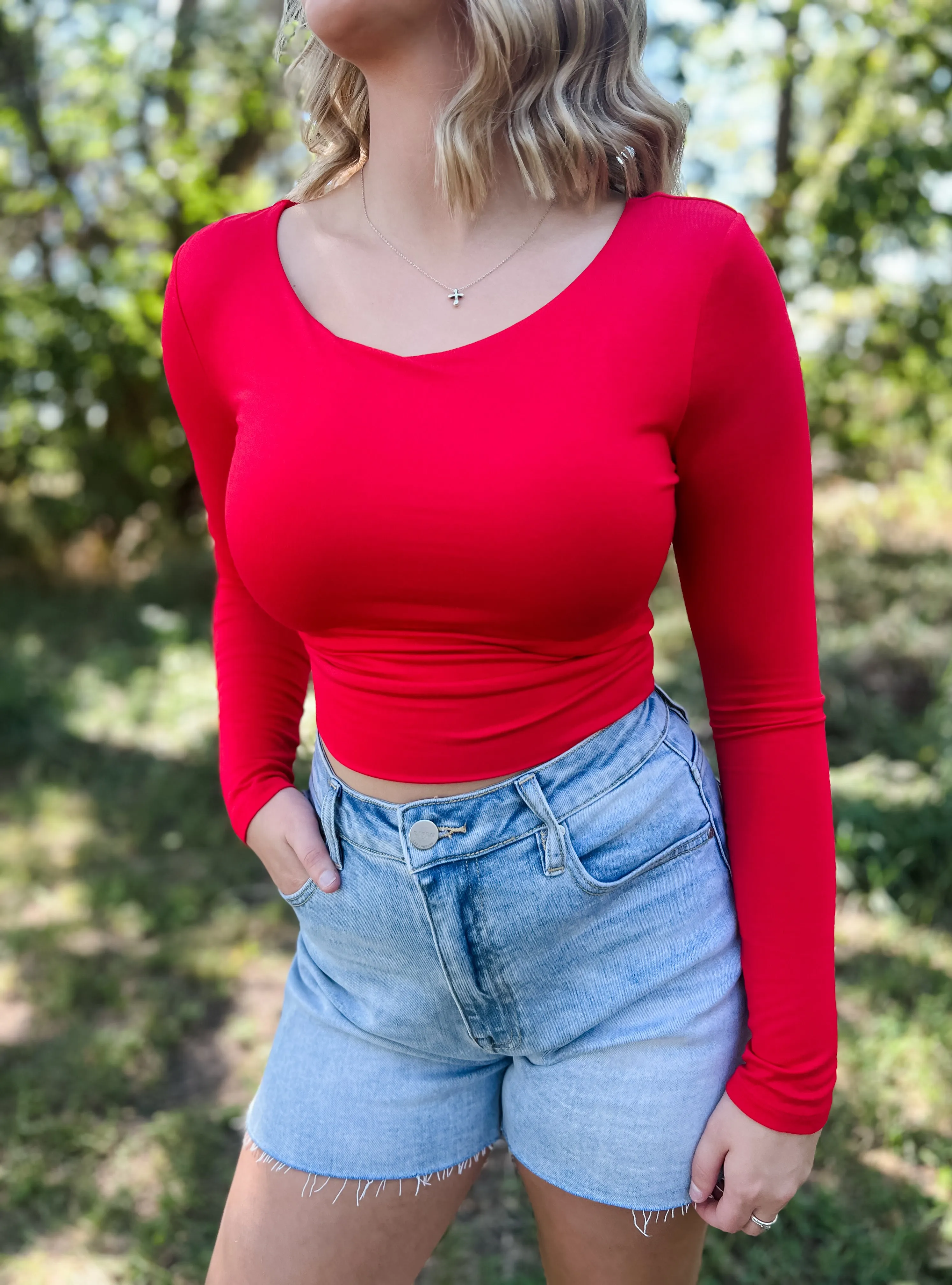 Sleek & Sexy Long Sleeve Crop - Red