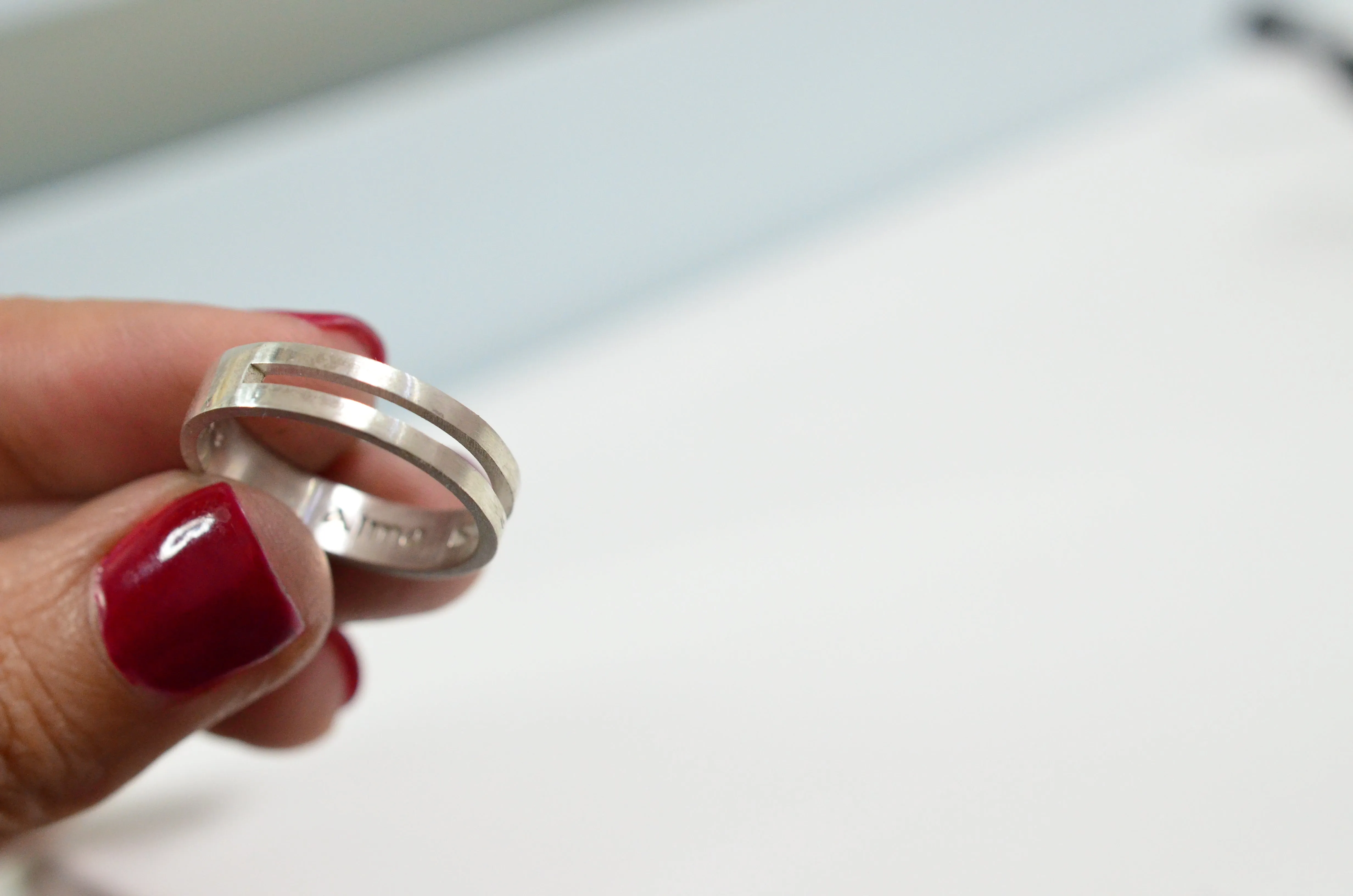 Sleek Harmony - The Alma Parallel Ring