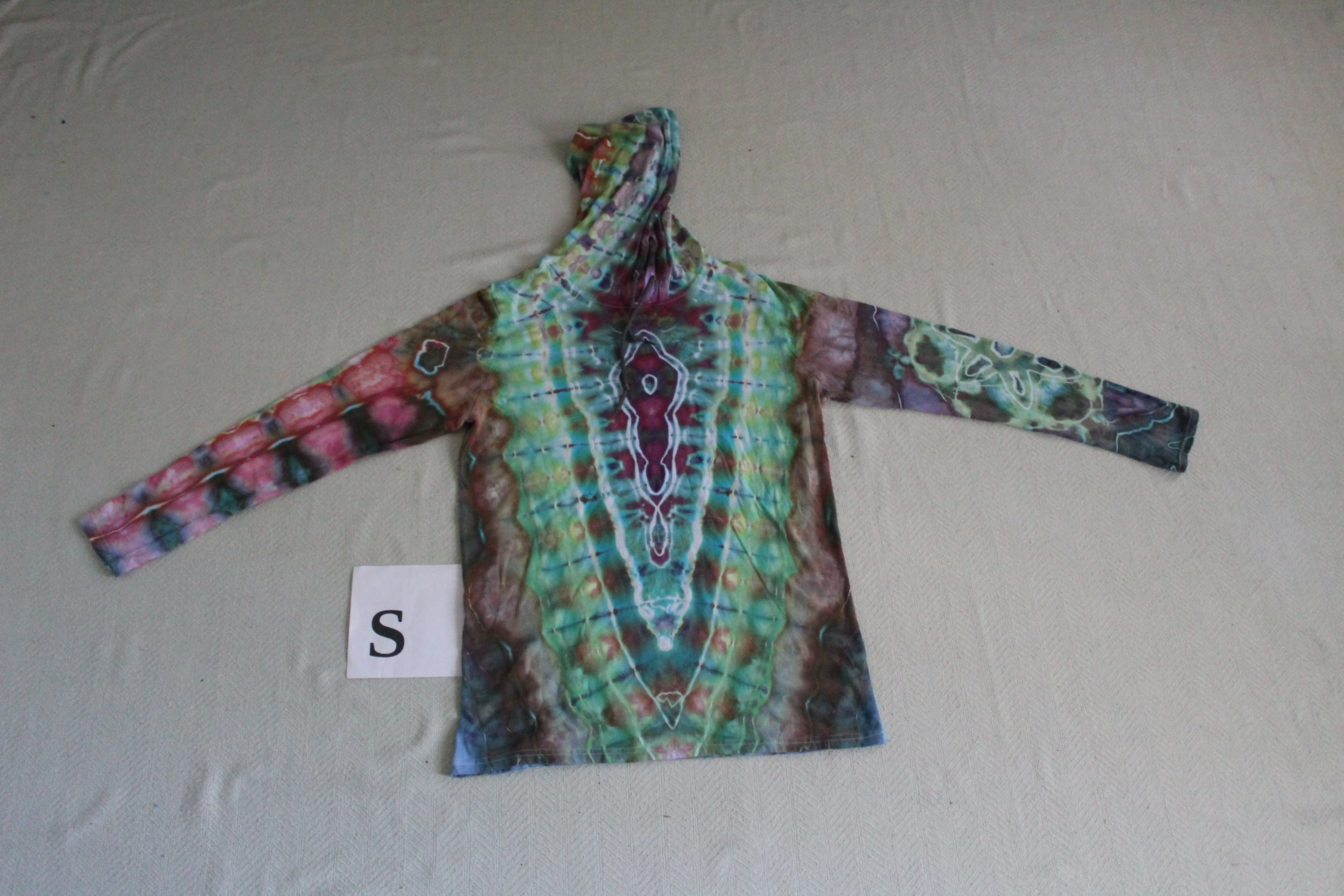 Small Long Sleeve Hooded Shirt
