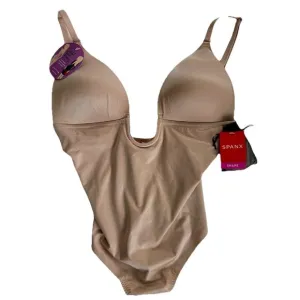 Spanx Suit Your Fancy Plunge Low-Back Thong Multiway Bodysuit sz M Nude Beige