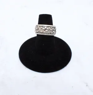 Sterling Silver Ring (Size 6)