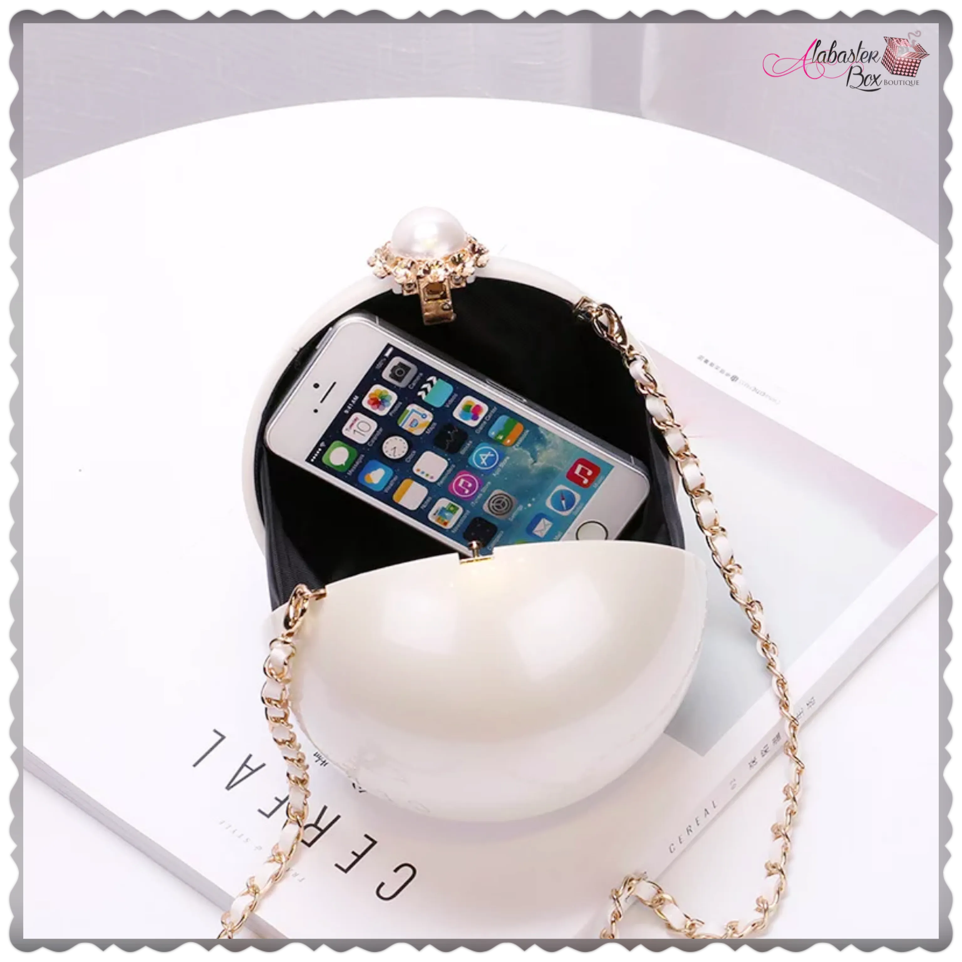 The PEARLfect ⚪️ Purse
