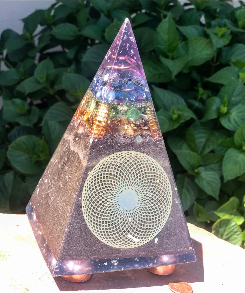 The “Sleek Tensor Ring Nubian Chakra” Orgone Pyramid