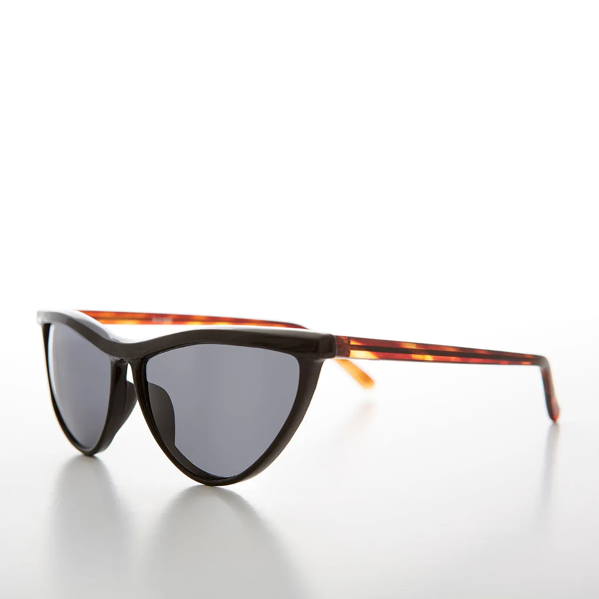 Thin Pointed Tip Vintage Cat Eye Sunglass - Tiff
