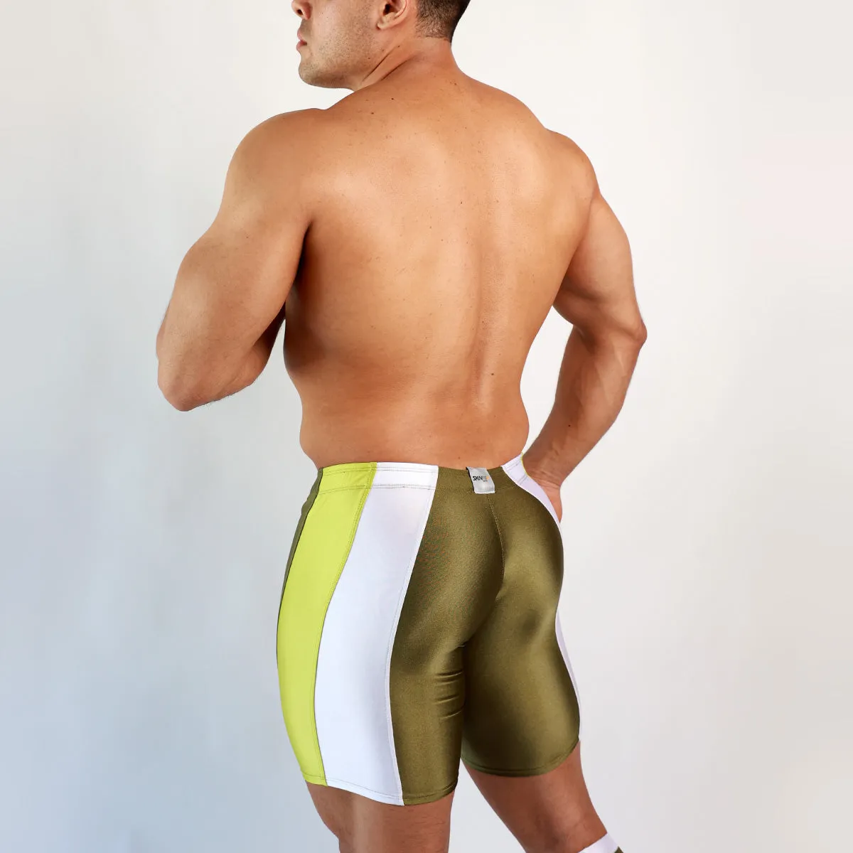 *THREE-TONE SHORTS