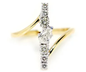 Vertical Simple Diamond Fashion Gold Ring