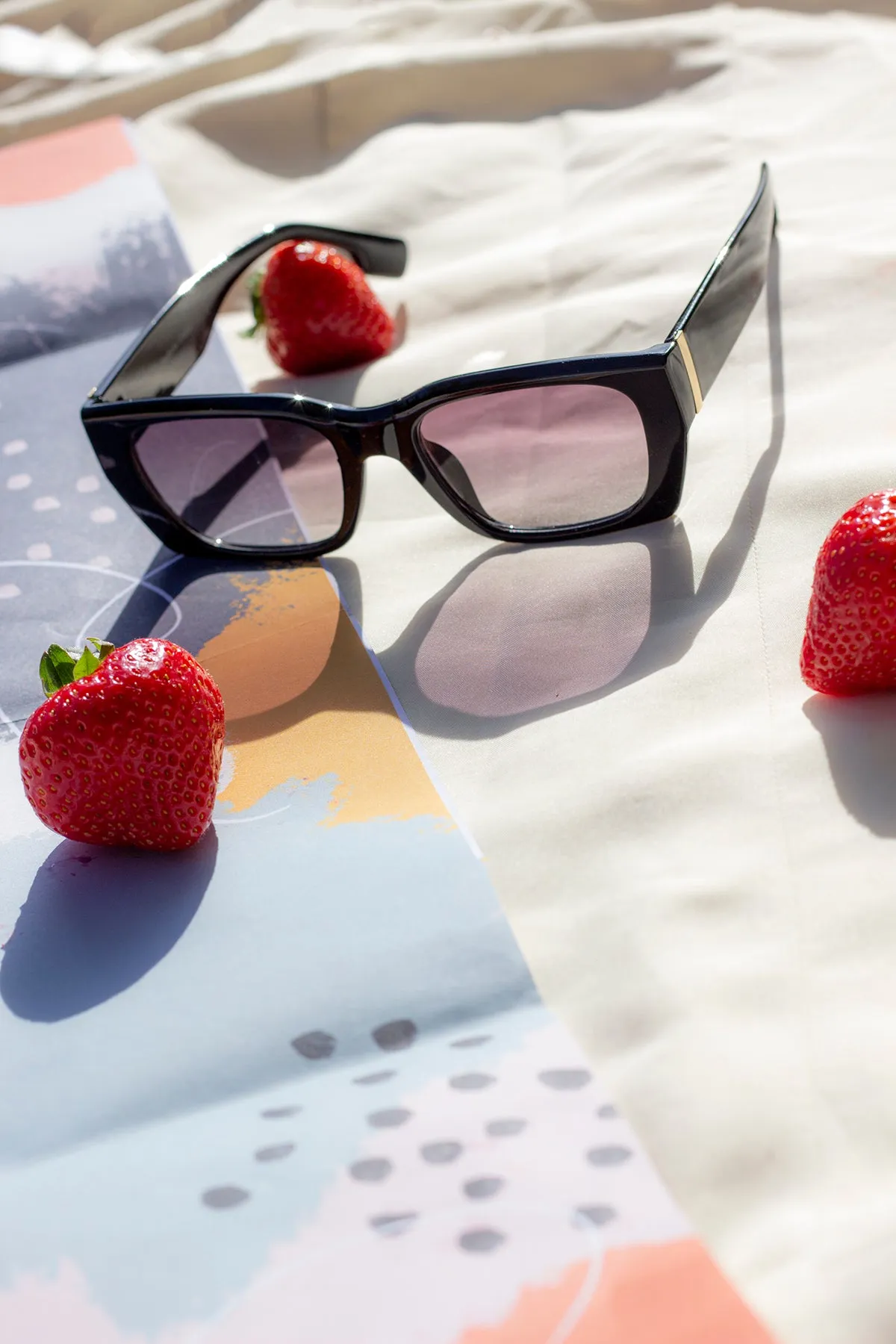 Wide Oblong Angled Sunglasses