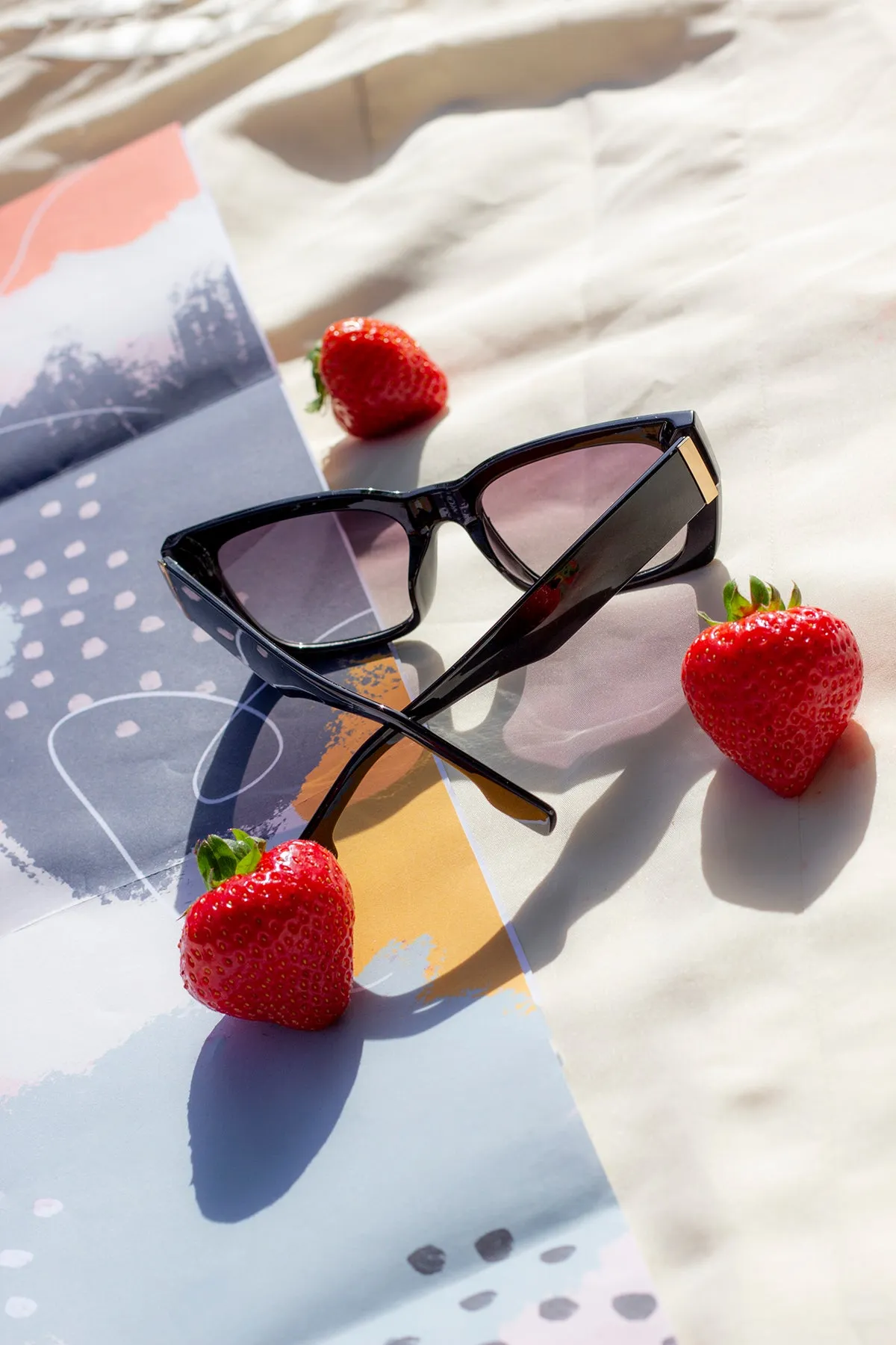 Wide Oblong Angled Sunglasses