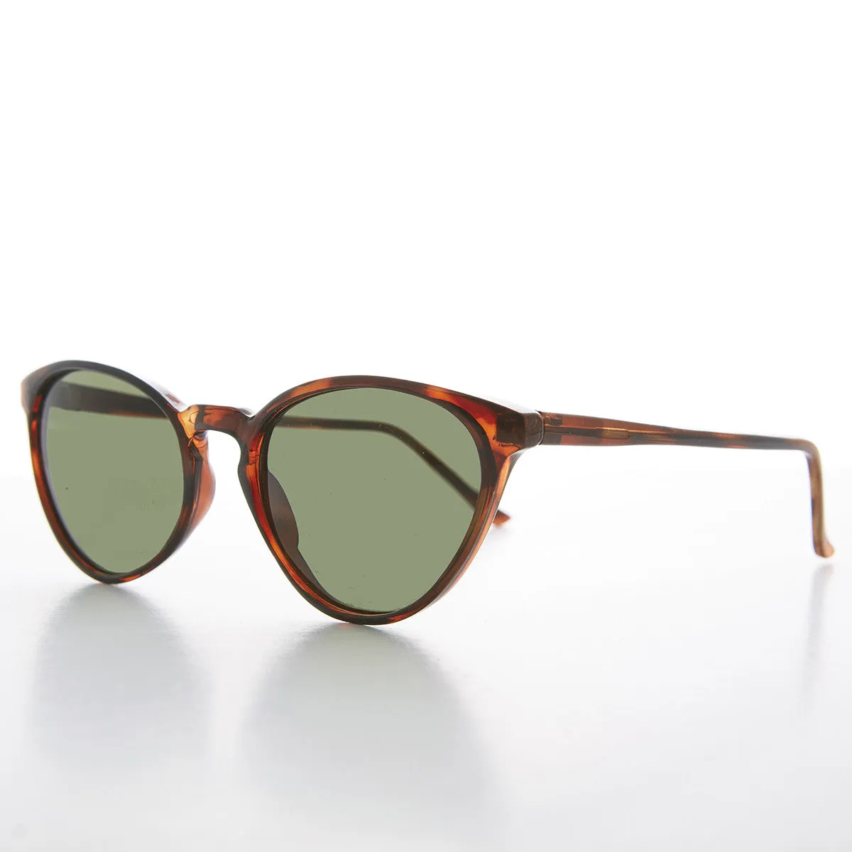 Women's Round Cat Eye Sunglass with Keyhole Bridge - Allie